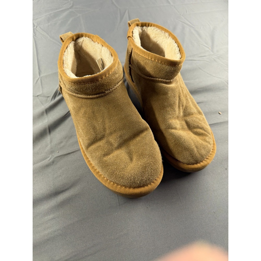 CUSHIONAIRE Womens Ankle Boots Size 9M Tan Faux Suede Fur Lined Memory Foam